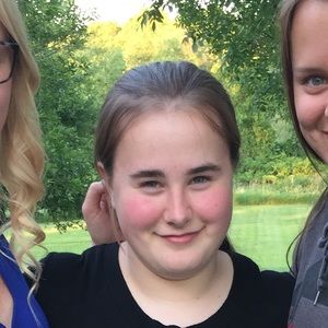 Meet your Posher, Kallie